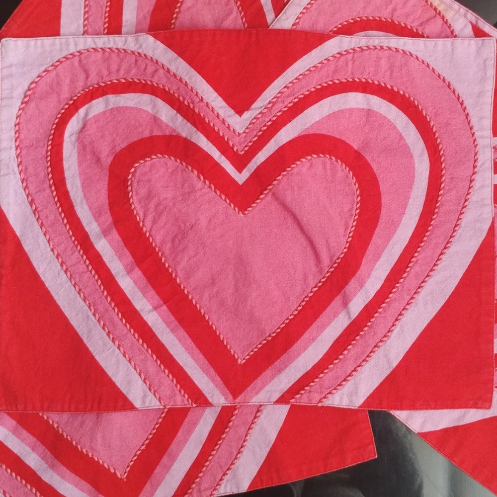 Four Piece Heart Valentine Place Mats Pink Cotton